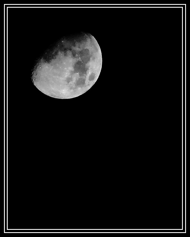 MOON.jpg