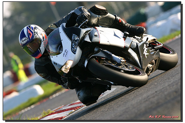 Moto-3.jpg