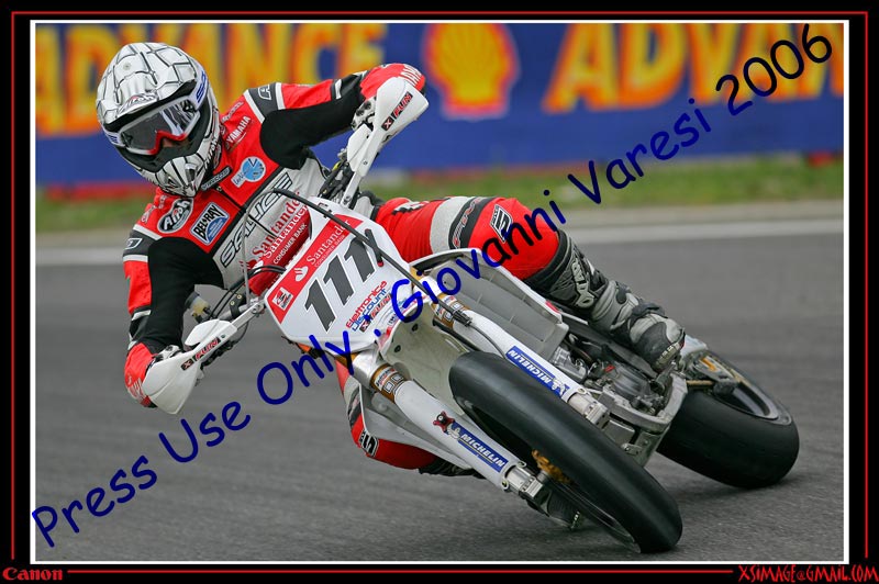 moto4-copia.jpg