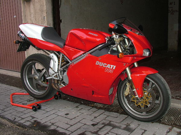 moto 005.jpg