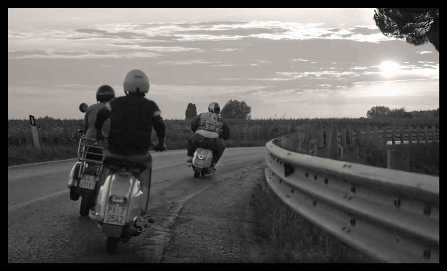 Motociclisti-d'Altri-Tempi-R&C_.jpg