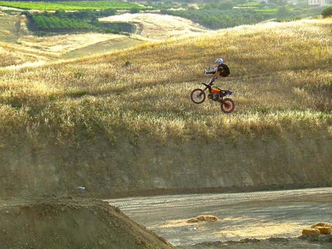 motocross 2.jpg