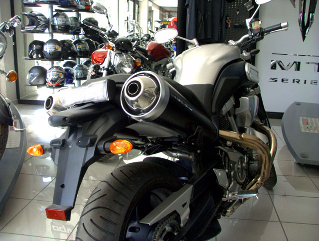 MT-10.jpg