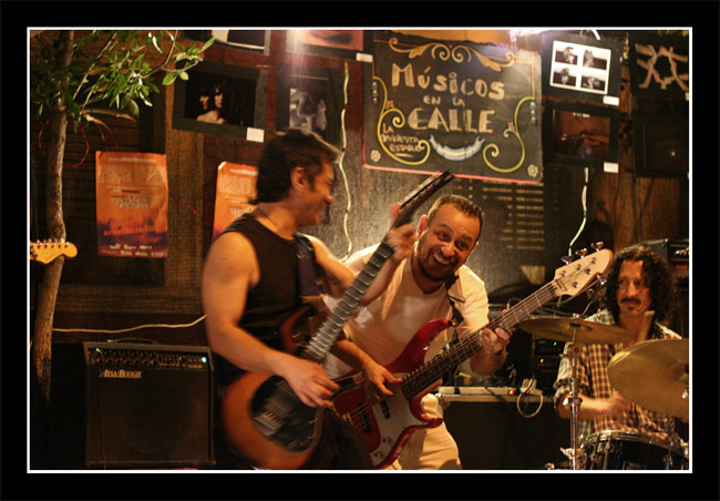 Musico en la calle (9).jpg