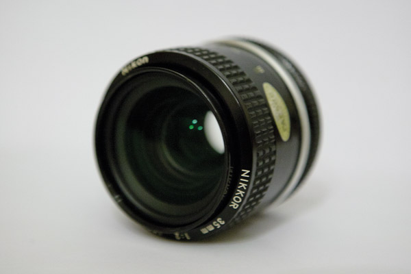 Nikkor35f2.02.jpg