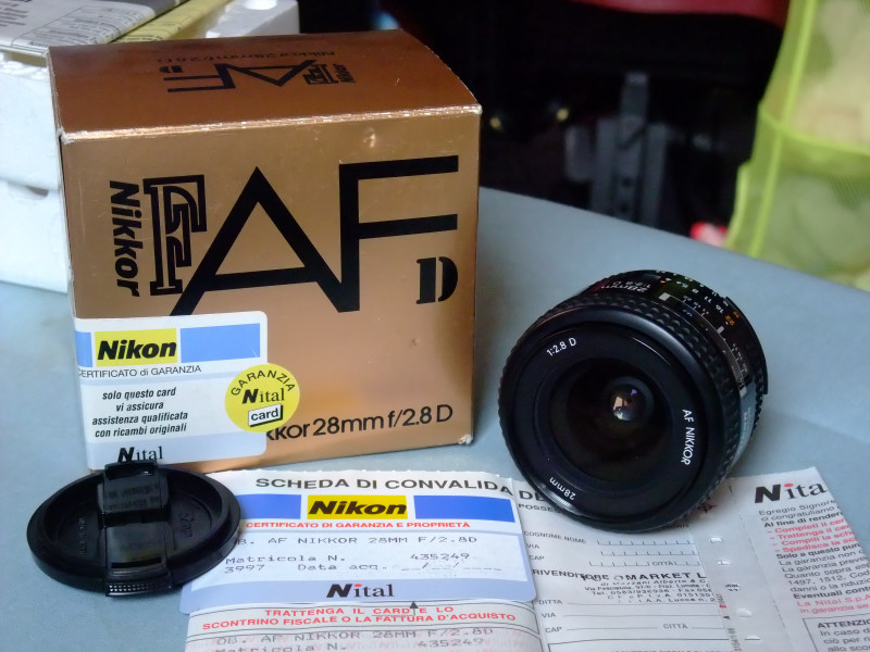 Nikkor 28_1.JPG