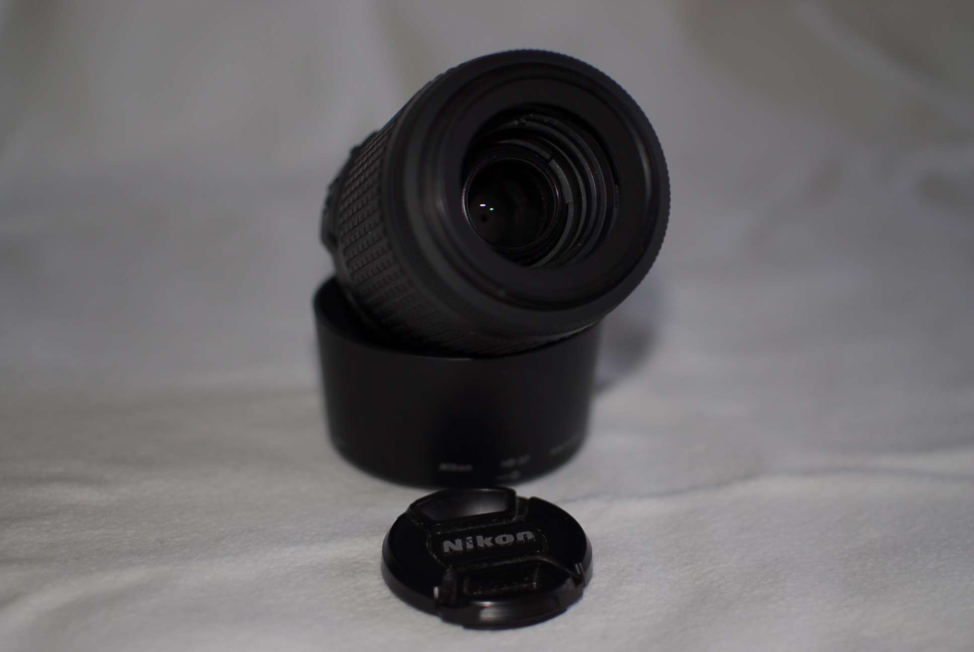 Nikkor_55_200_VR_front.jpg