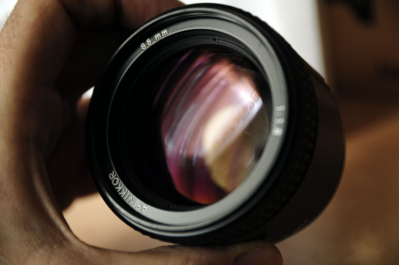 nikkor 85 1.jpg