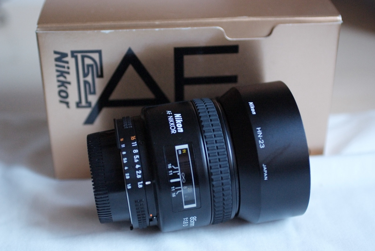 Nikkor 85_1.JPG