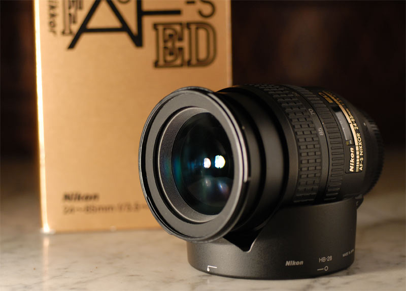 Nikon-24-85mm3.jpg