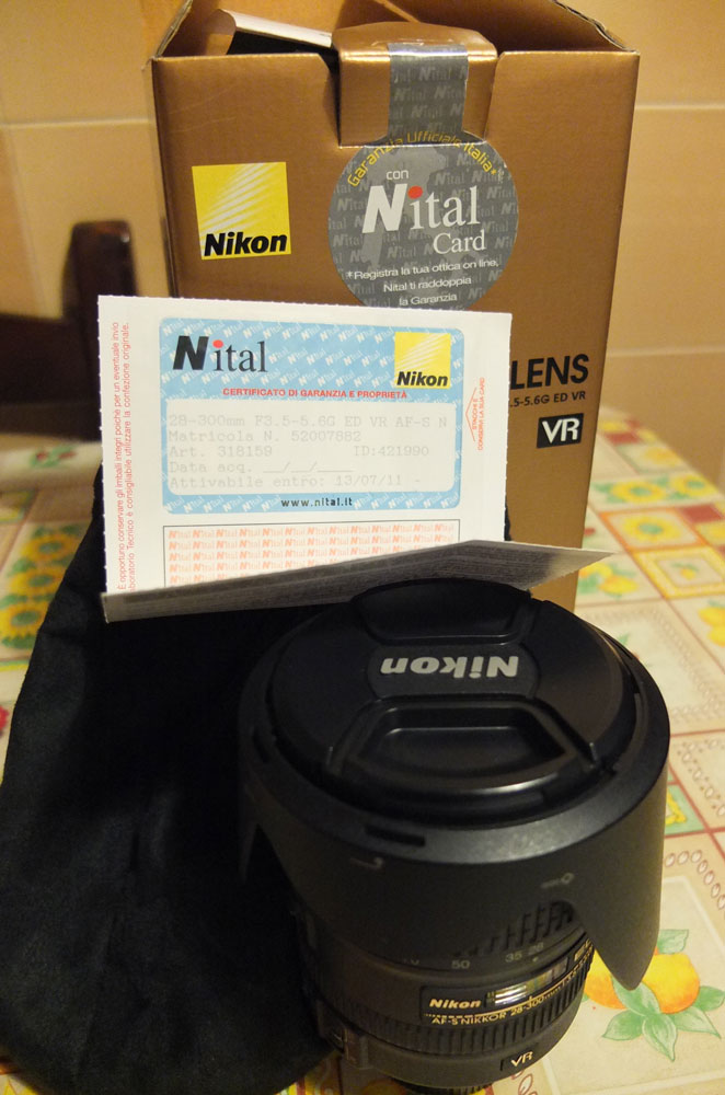 Nikon-28-300-1.jpg