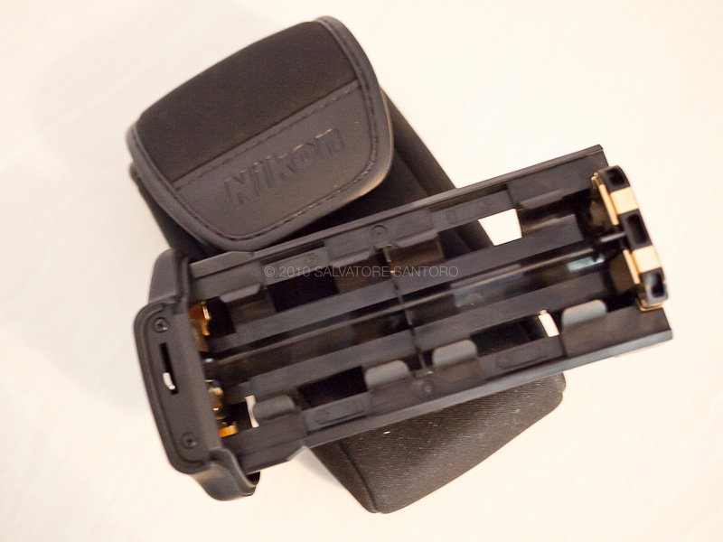 nikon-mbd10_1000011.jpg