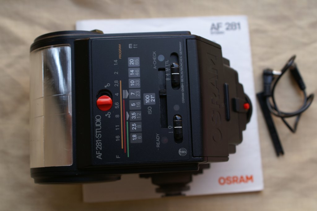 nikon11.jpg
