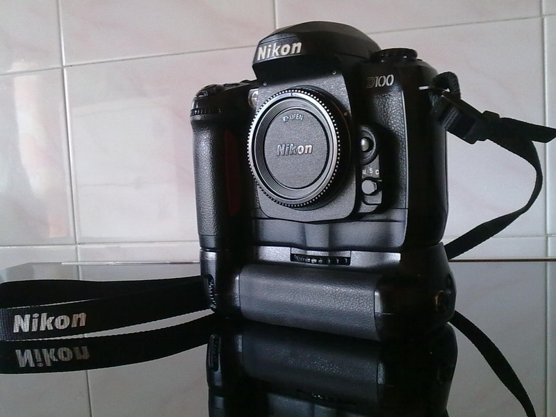 nikon1.jpg