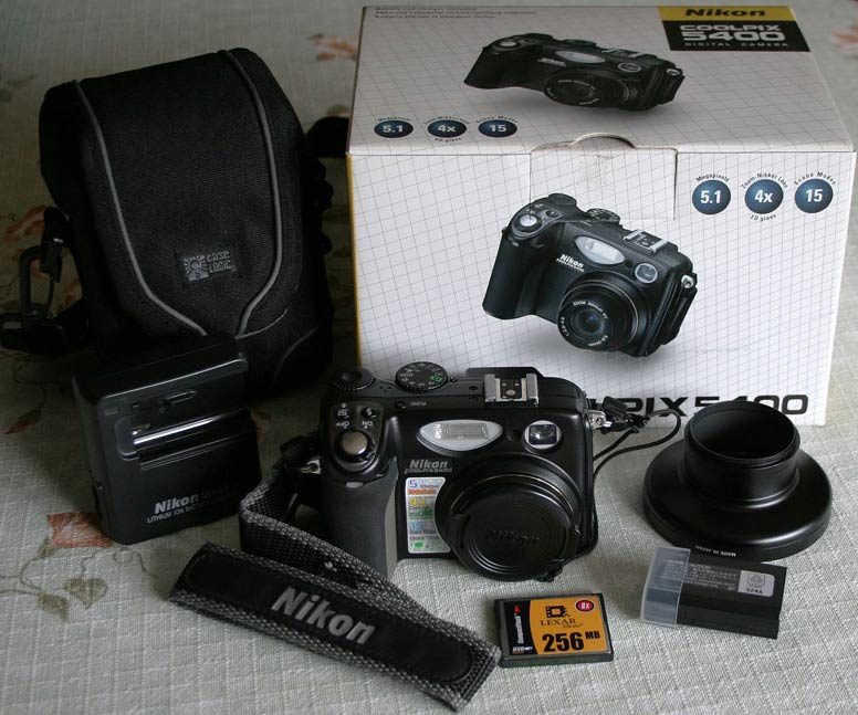 nikon1.jpg