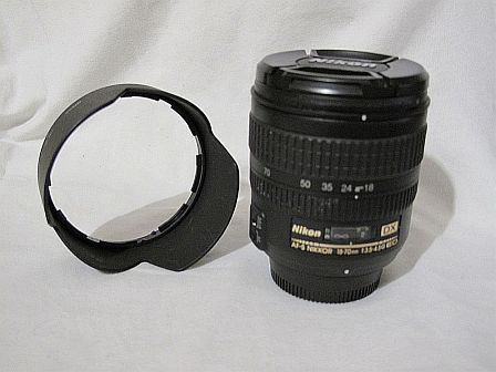 nikon 18-70 1 100.jpg