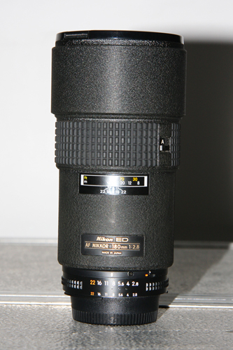 Nikon 180 f2.8.jpg