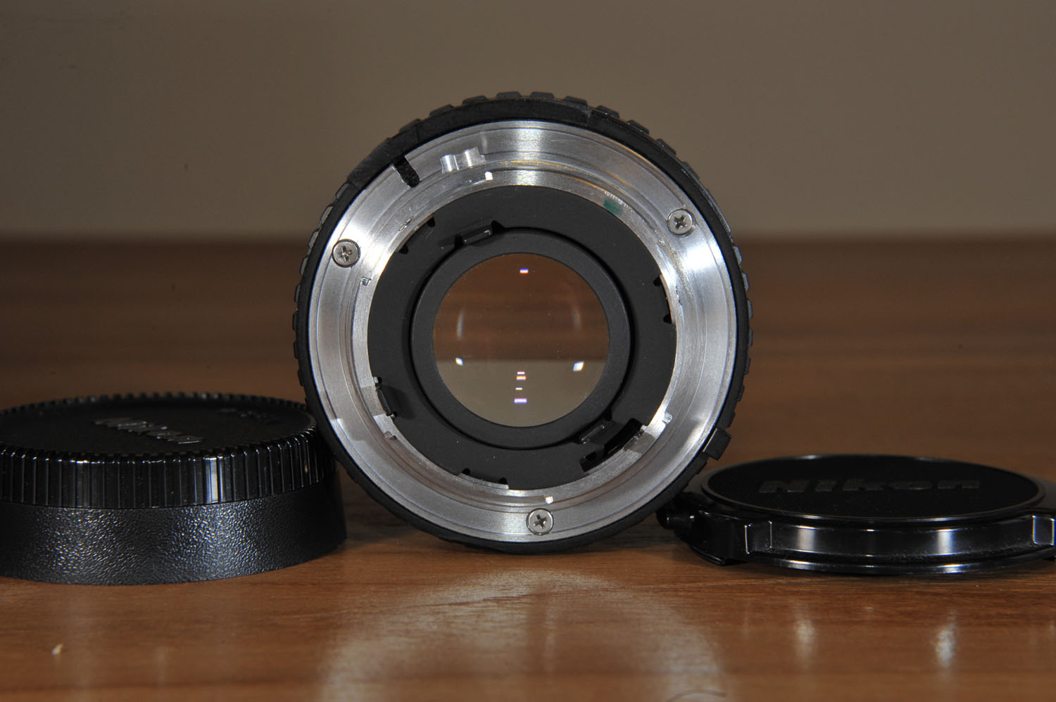 Nikon 50f1.8 SerieE (2).jpg