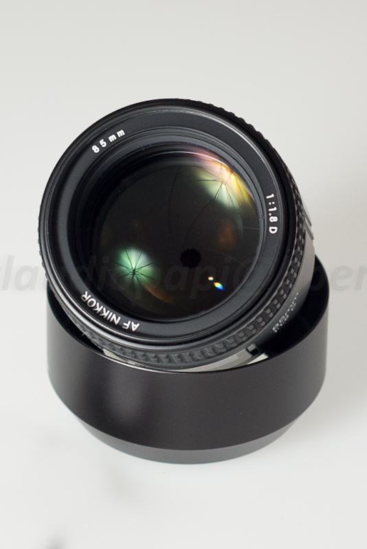nikon 85-2.jpg