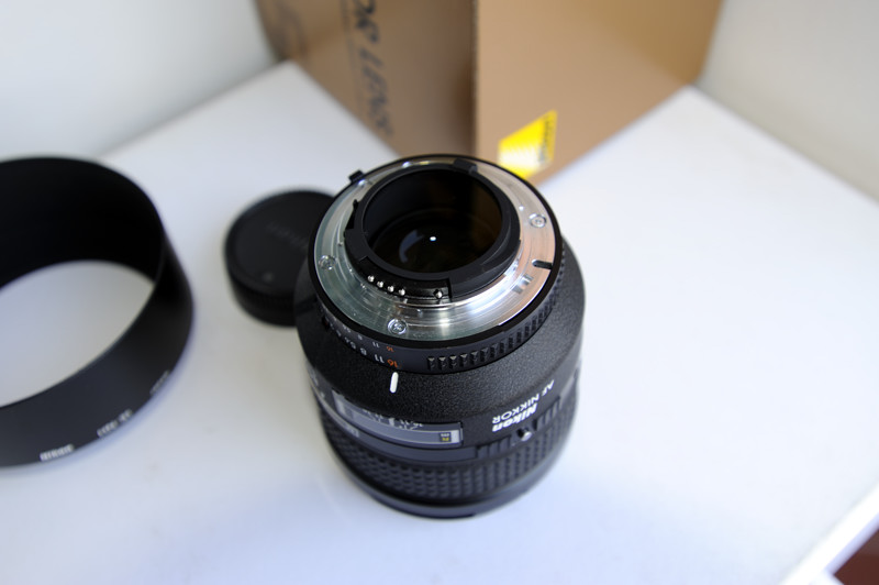 Nikon_AF85_14D_2_web.jpg