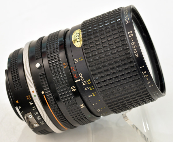 Nikon AI 28- 85 mm F 3,5- 4,5.jpg
