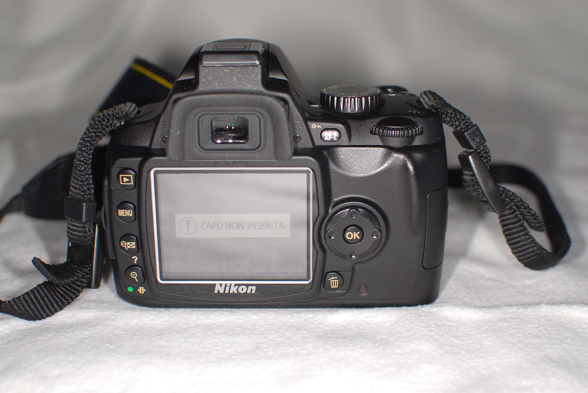 Nikon_D60_back.jpg