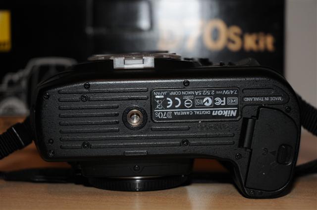Nikon_D70s 006 (Small).jpg