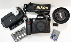 Nikon D80 KIT Plus 1.jpg