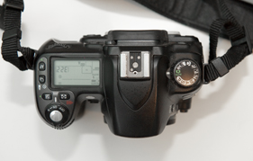 Nikon D80 KIT Plus 3.jpg