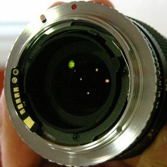 nikon_eos_chip.JPG