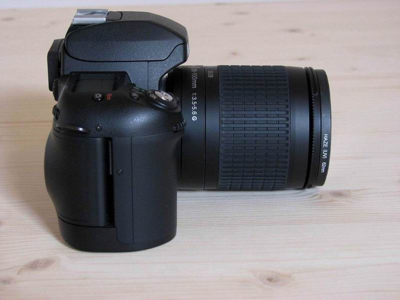 nikon_f80_05.jpg