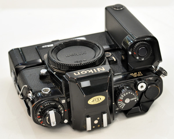 nikon FA con MD15 (2).jpg