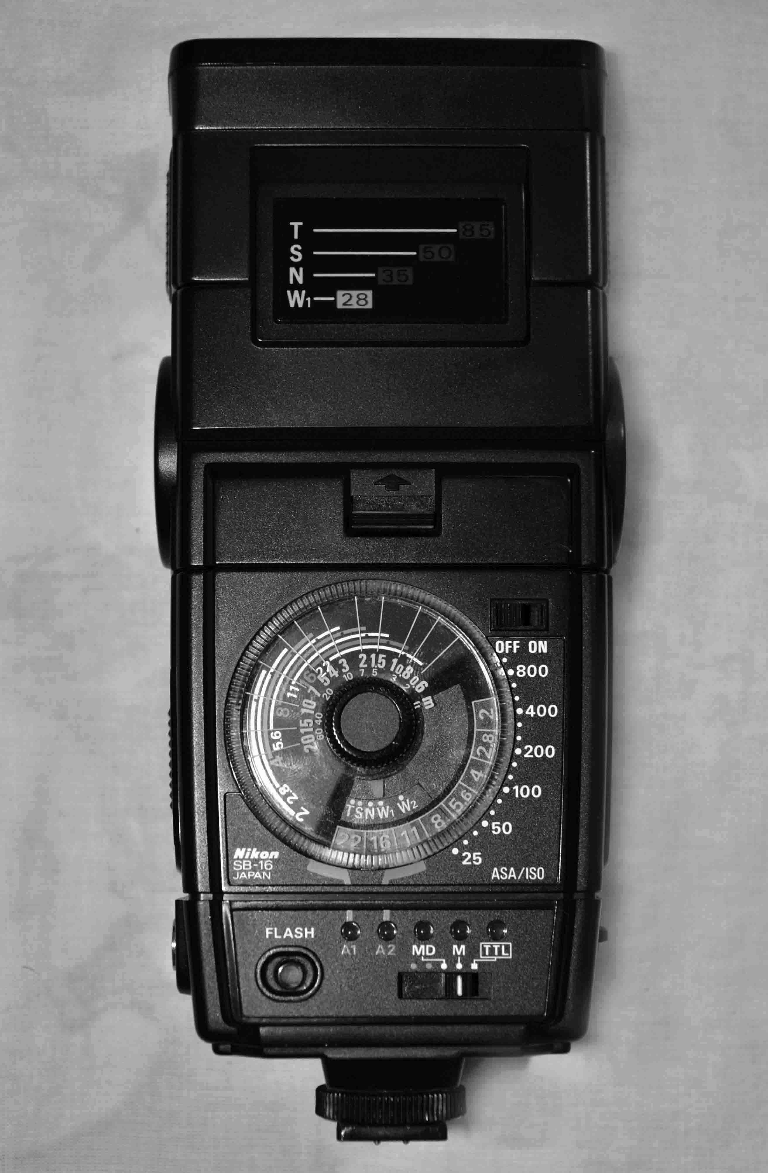Nikon SB16-01.jpg