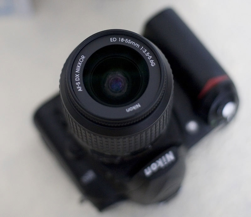 nikond50-01.jpg