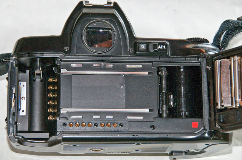 NikonF801s-05.jpg