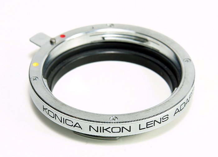 nikontokonica.jpg