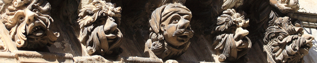 noto particolare palazzo nicolaci.jpg