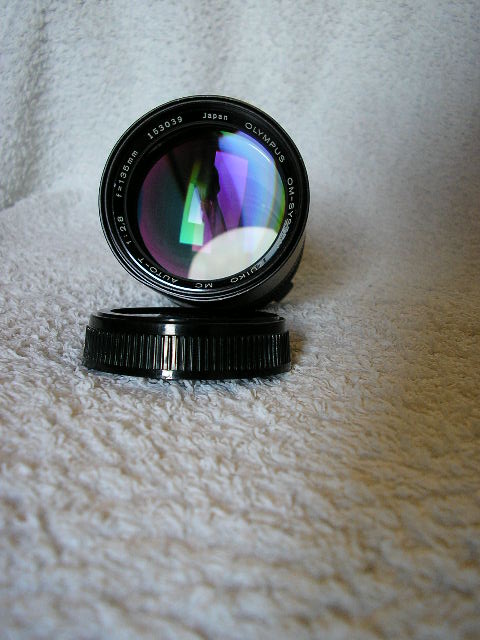 Olympus 135 f2.8 (1).JPG