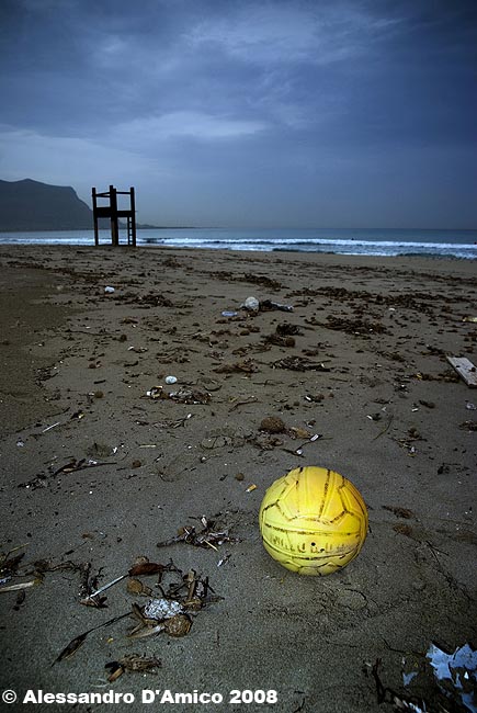 pallone giallo web.jpg