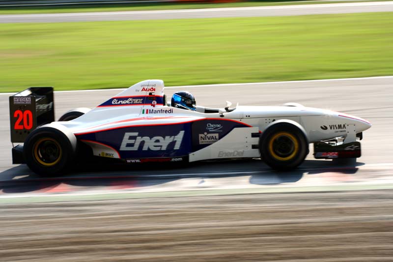 Panning 1.jpg