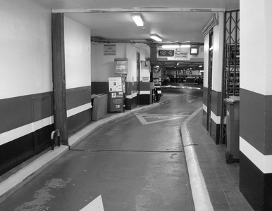 parcheggio sotterraneo.jpg