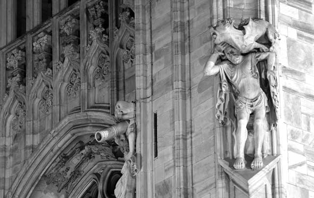 particolare_duomo_BN.jpg