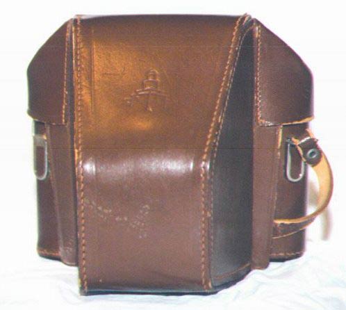PENTACON-six-TL_Custodia.jpg