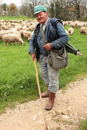 people030a.jpg