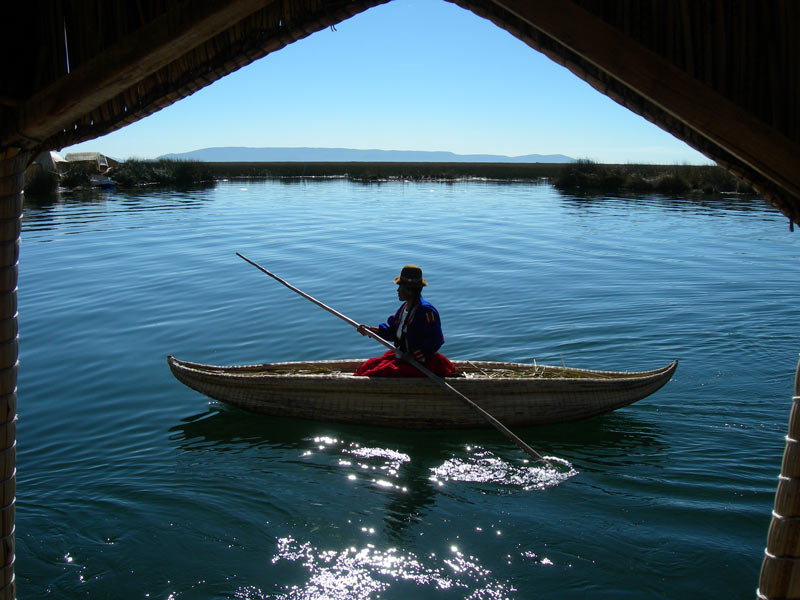 peru'2006-donna-in-barca.jpg