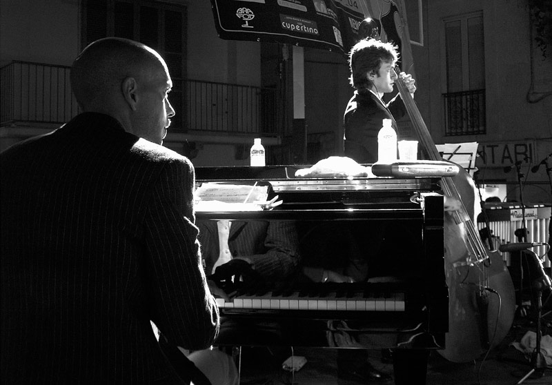 piano.jpg