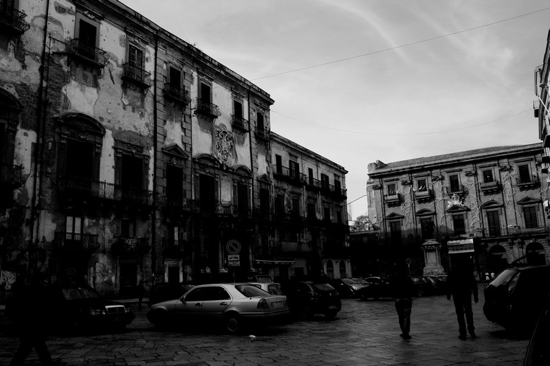 piazza bologni.jpg