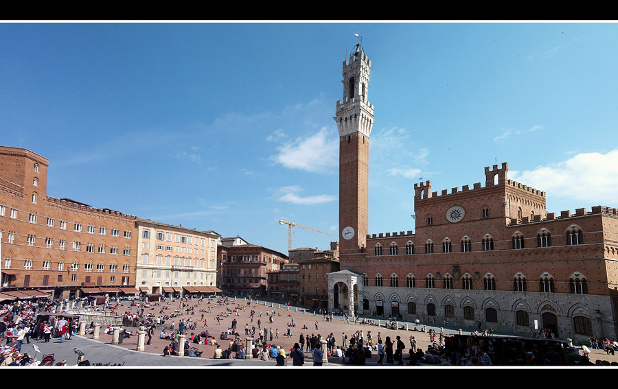 Piazza del duomo4.jpg