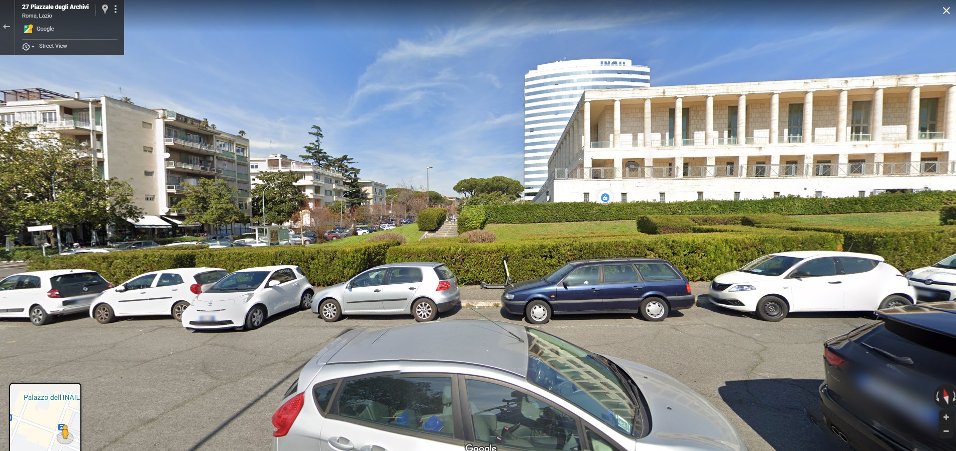 piazzale degli archivi.jpg