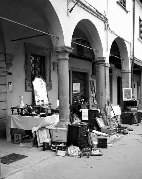 Poppi Mercatino antiquariato 2.jpg
